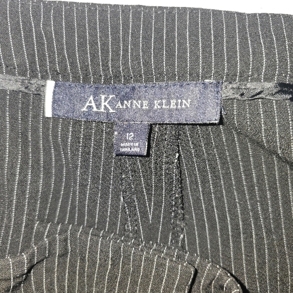 Ann Klein Chic Black Pin-stripped Pants - Picture 2 of 6